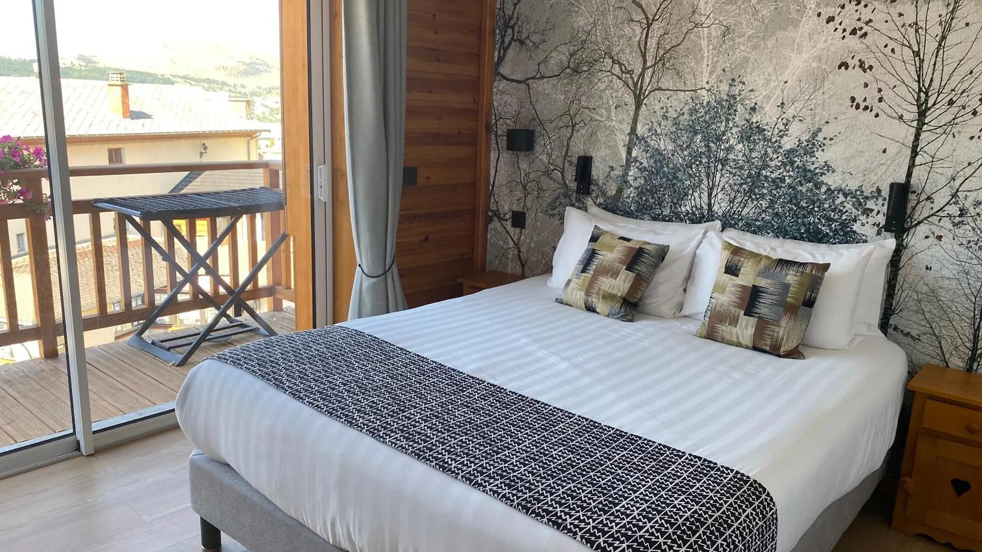 Hotel Les Autanes Spa-Balneotherapie & Restaurant Ancelle 4*,  Frankrig